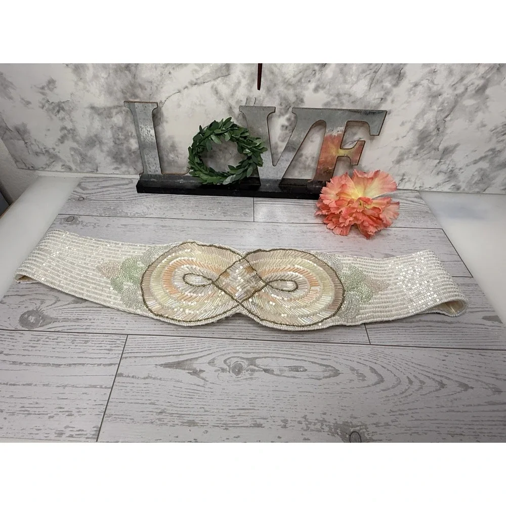 1980s Vintage Handmade Milor Beaded White 3